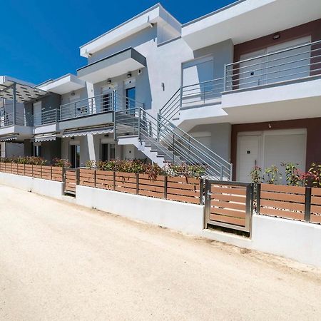 Aphrodite Residential Complex Офринион Екстериор снимка