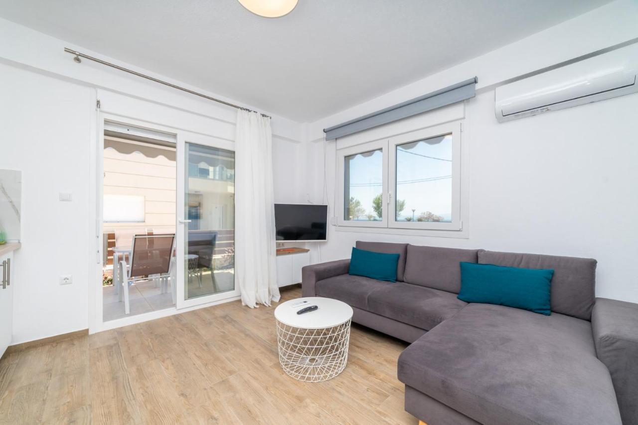 Aphrodite Residential Complex Офринион Екстериор снимка